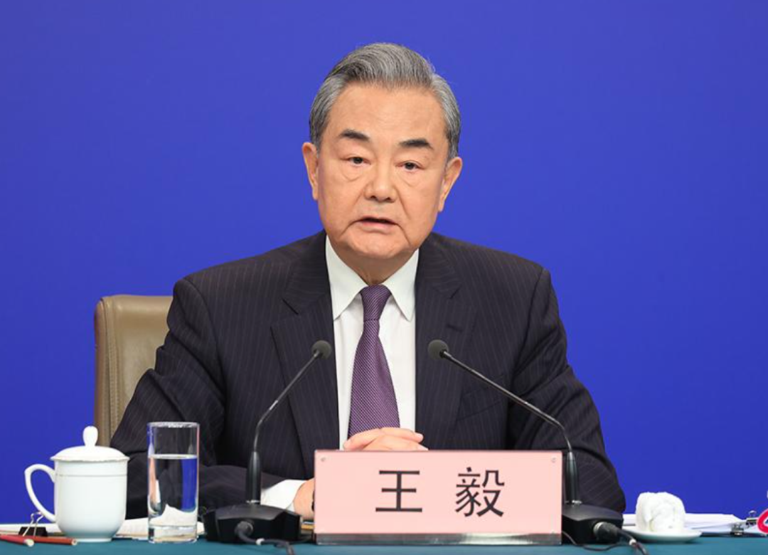 当前形势下中国外交以构建人类命运共同体为目标的原因