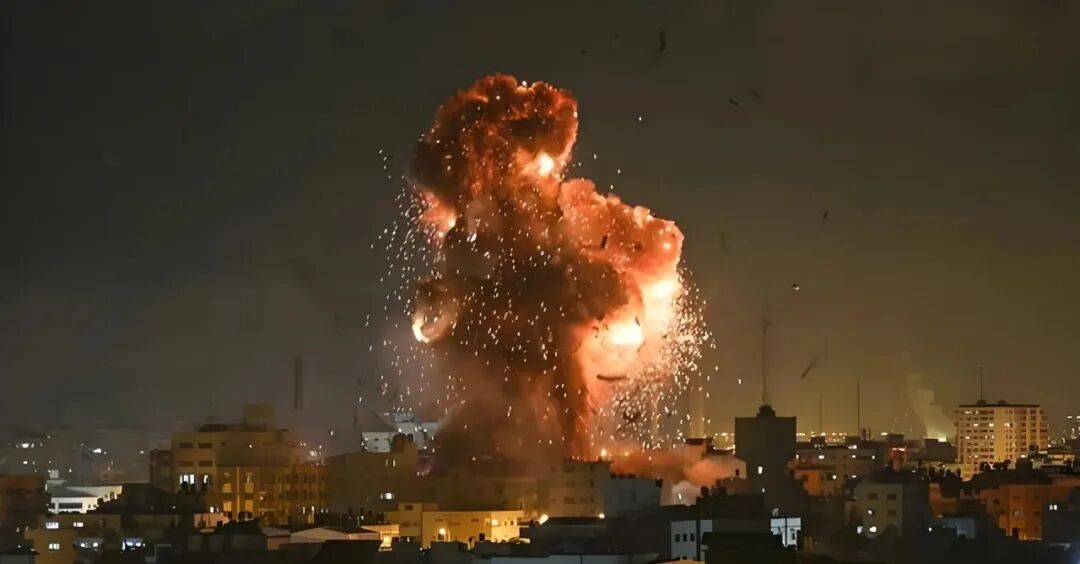 战火重燃!以色列空袭伊朗本土,中东局势彻底失控