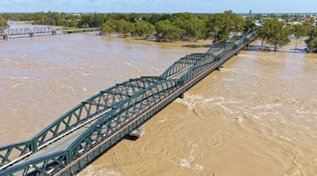 中国驻布里斯班总领馆证实两名中国公民在澳洪水灾害中遇难