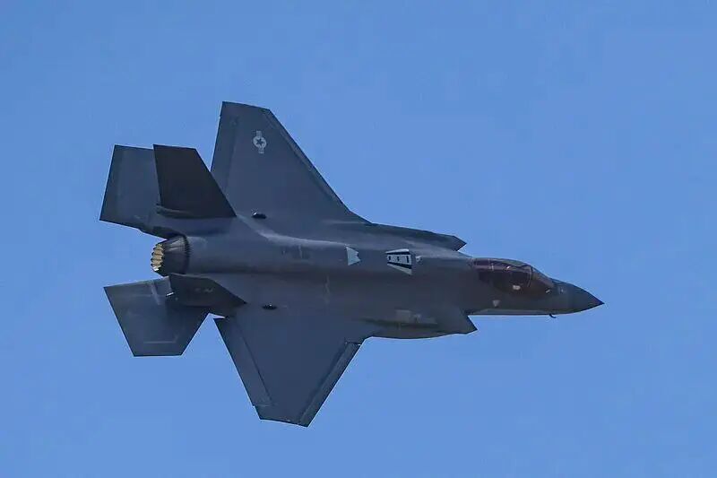 伊朗媒体报道美军F-35战机被击事件