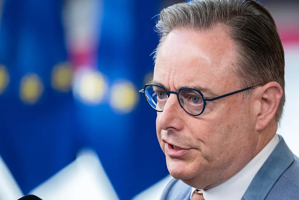 理性看待德韦弗对华言论