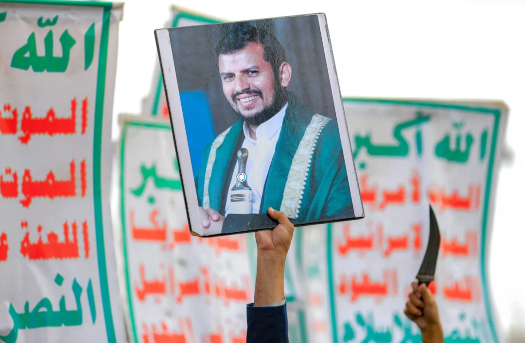 胡塞组织领导人警告将作出军事回应