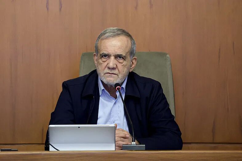 伊朗与伊拉克总统通话 就地区局势交换意见