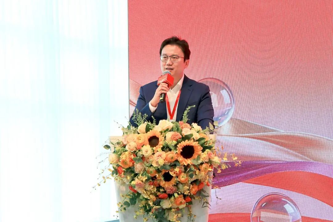 洪兴股份董事苏启文因危险驾驶获刑，公司面临治理与业绩双重考验