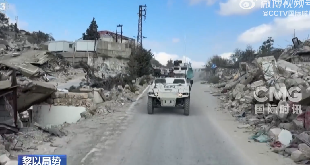 黎巴嫩南部发生惊险一幕，以军坦克两次冲撞联合国维和车辆