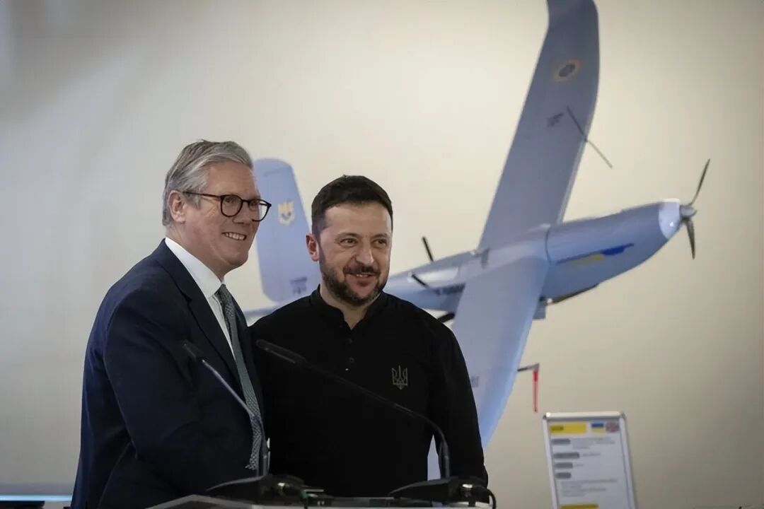 欧盟急催“救命钱”，英国狂送“无人机”