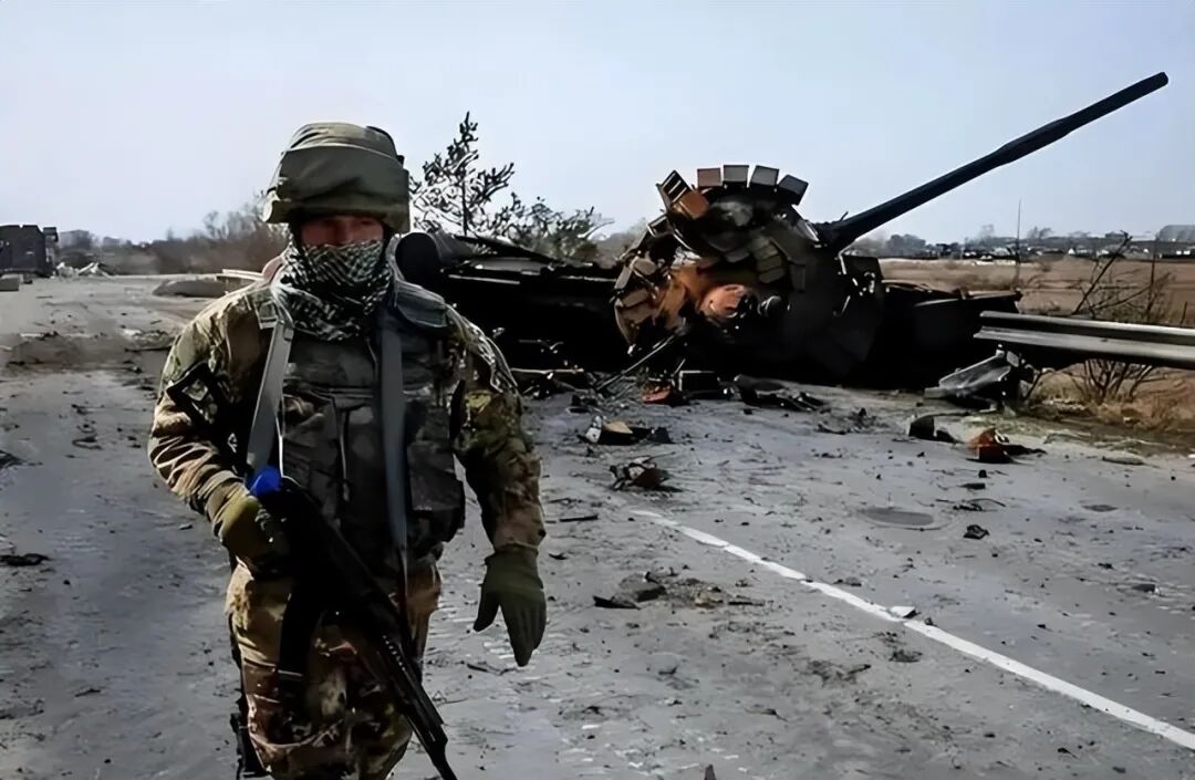 隐形猎杀：当廉价“刺客”潜入战略轰炸机巢穴