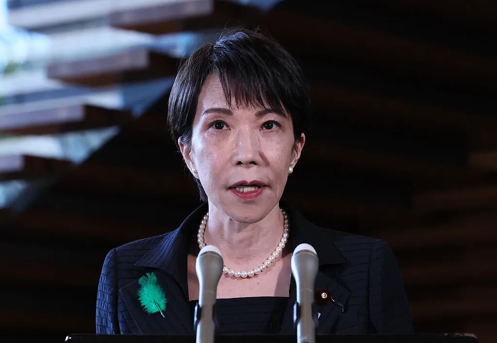 靖国神社的“幽灵快递”！高市早苗用首相名义下单，收件人竟是14名甲级战犯！