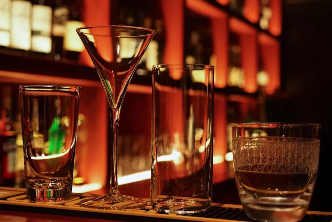 你以为的“网红特调”，可能是致命的毒药！一起酒吧惨案背后的警示