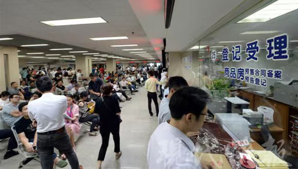 上海二手房4月成绩单：十年同期新高，楼市“小阳春”为何如此猛？